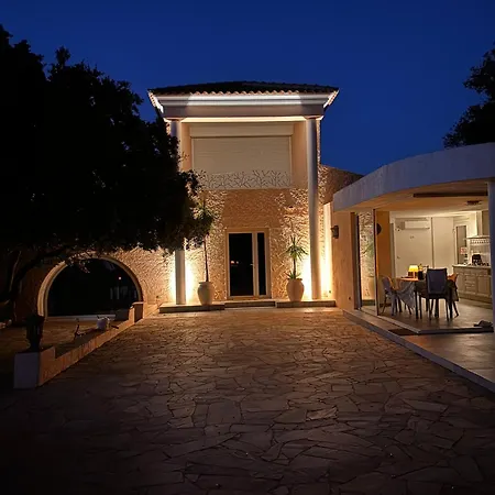 Elegance & Calme Absolu Avec Piscine Et Vue Villa Lumio (Corsica)